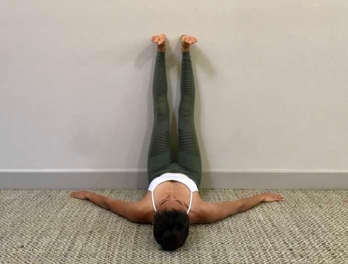 wall hamstring stretch